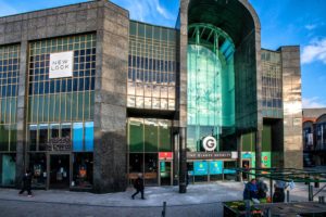 Image of The Glades Bromley shopping centre.